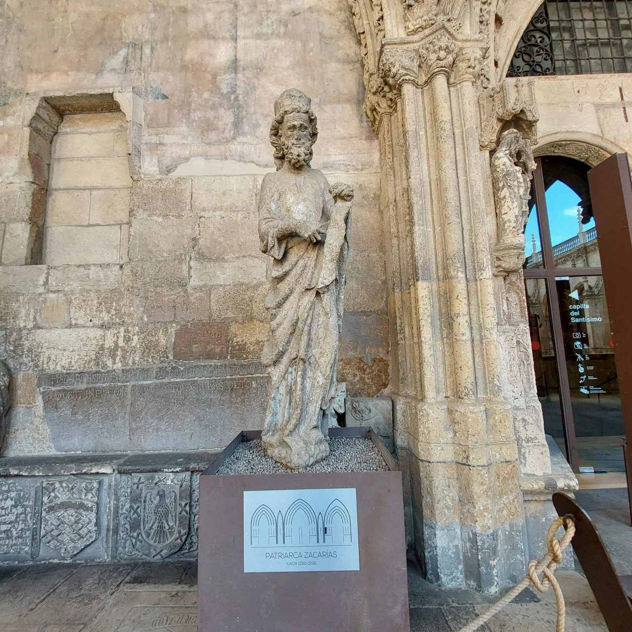 1_936Ud018svc1reeqs8i07d0a_bc1i52.jpg?type=e1920_std