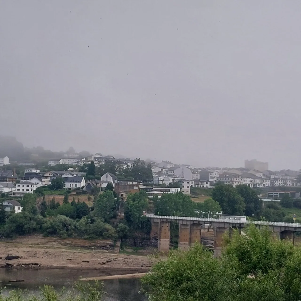 6_18aUd018svc1icyxdszrw4lr_bc1i52.jpg?type=e1920_std