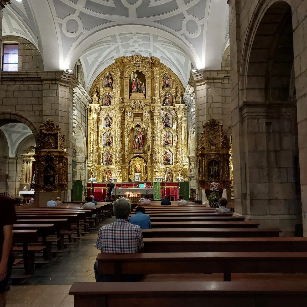 g_i90Ud018svc8kiet5u02omr_bc1i52.jpg?type=e1920_std