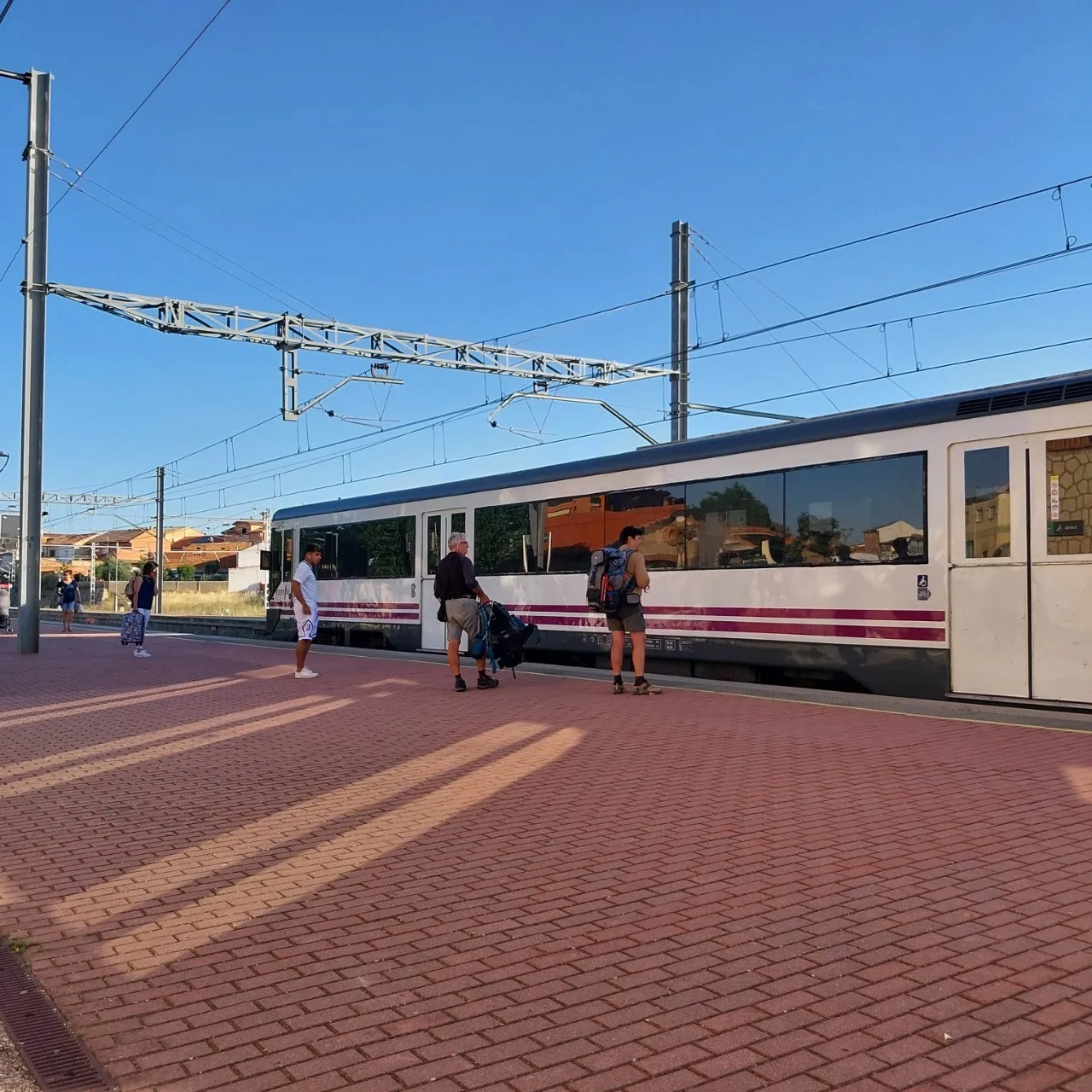 f_i2iUd018svcncvcg7ucomkj_bc1i52.jpg?type=e1920_std