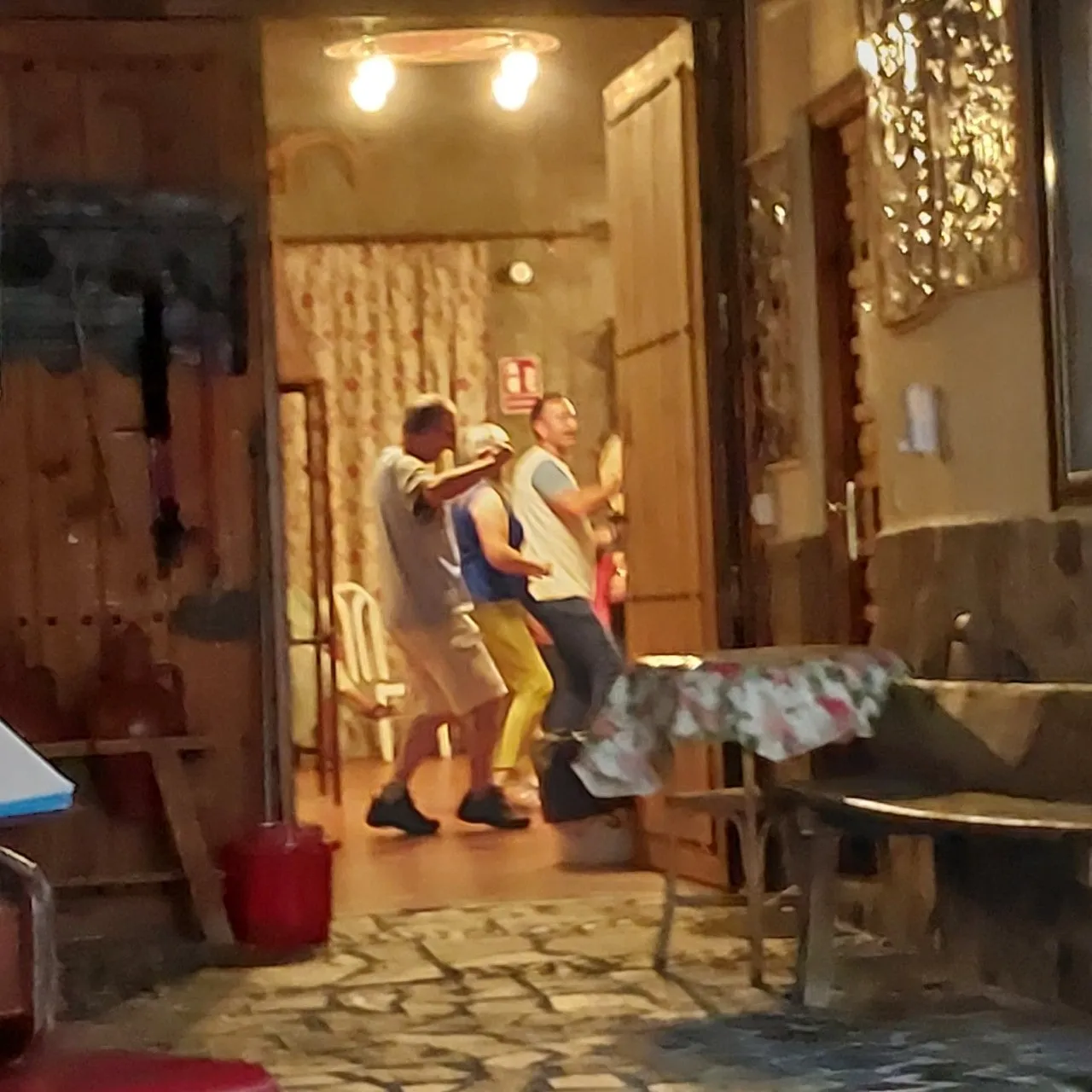 8_b5bUd018svcphwoavrjq4mq_bc1i52.jpg?type=e1920_std