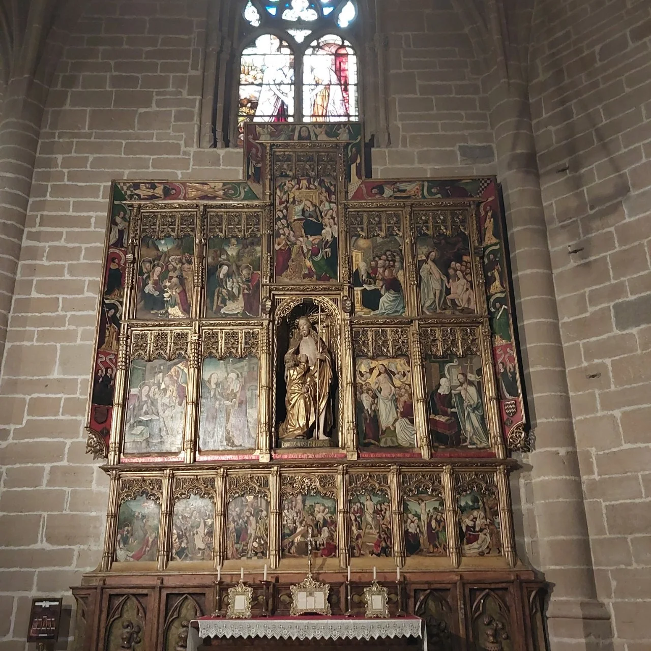 1_8c3Ud018svc872he1lw6gzc_bc1i52.jpg?type=e1920_std