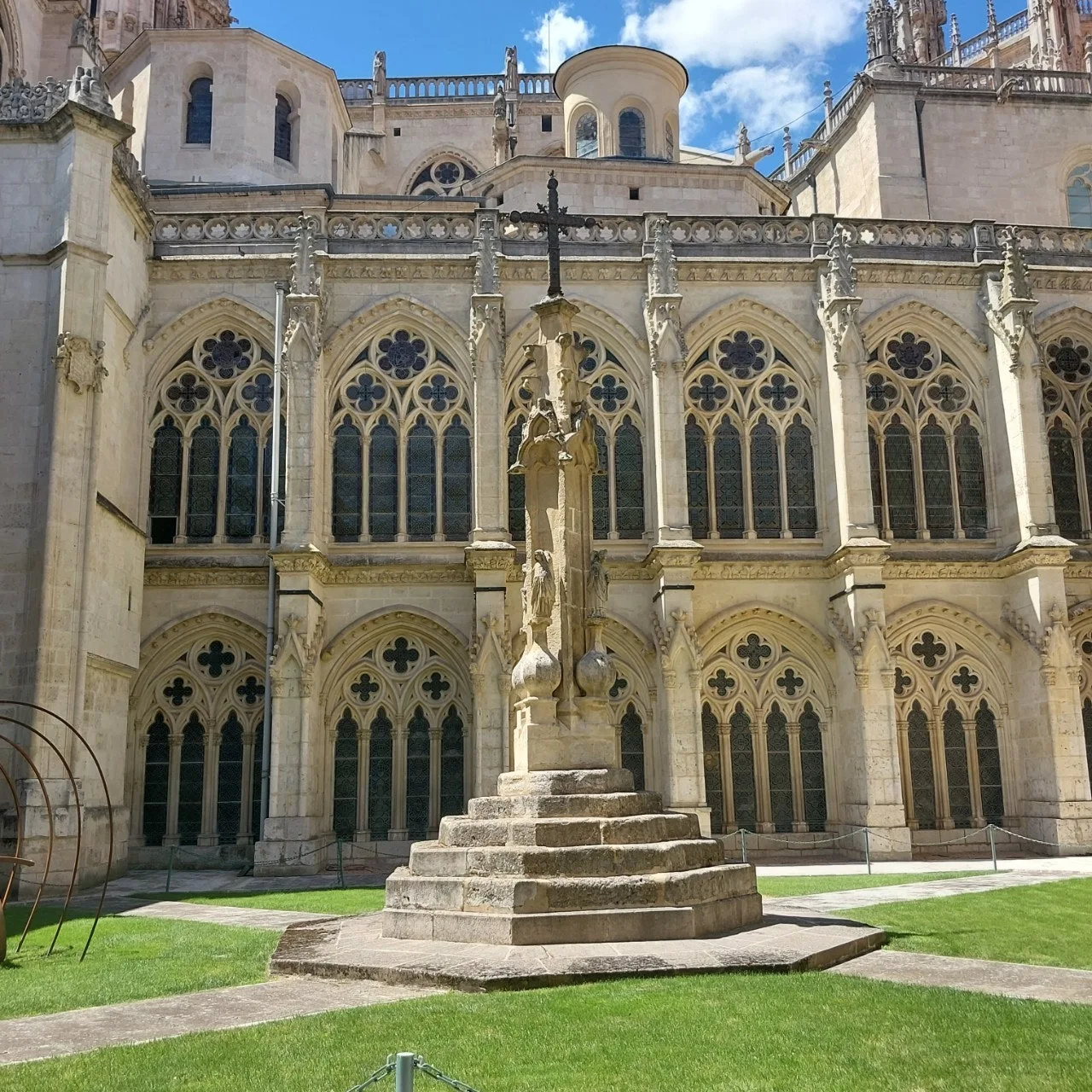 5_efaUd018svc3abbflddvw93_bc1i52.jpg?type=e1920_std