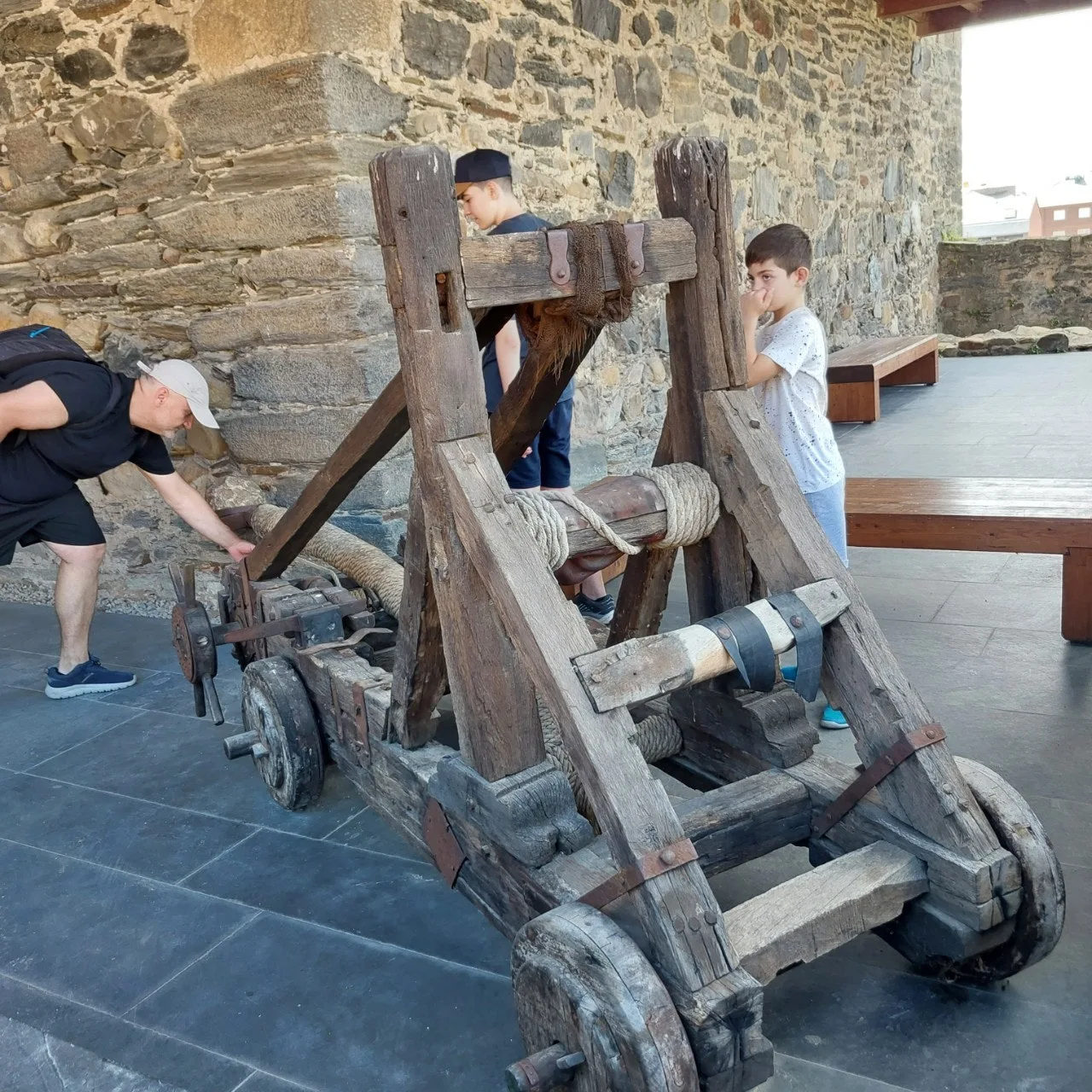 6_4abUd018svcqxsgf5xc8ccc_bc1i52.jpg?type=e1920_std