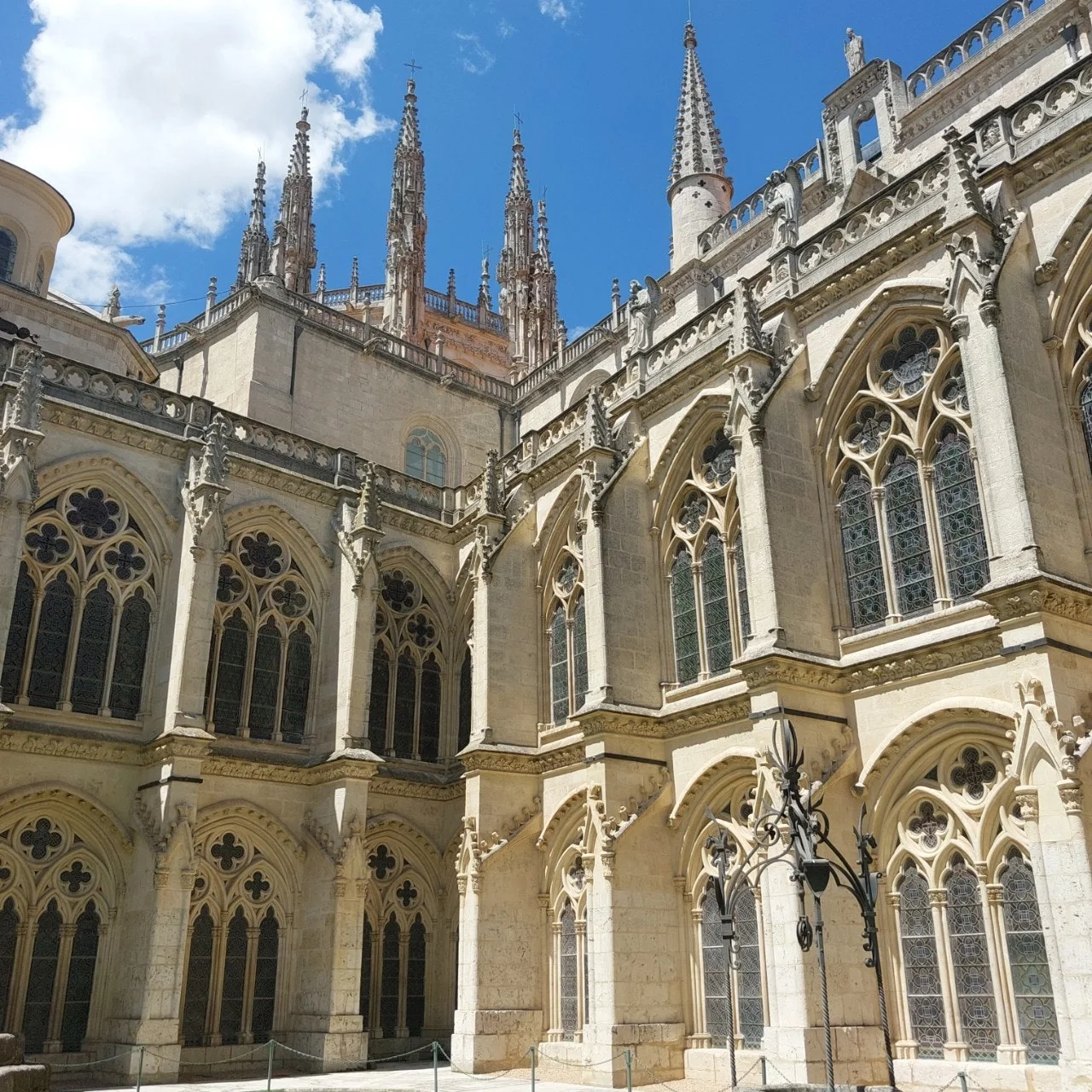 5_4faUd018svc1icyz1ekxl3od_bc1i52.jpg?type=e1920_std