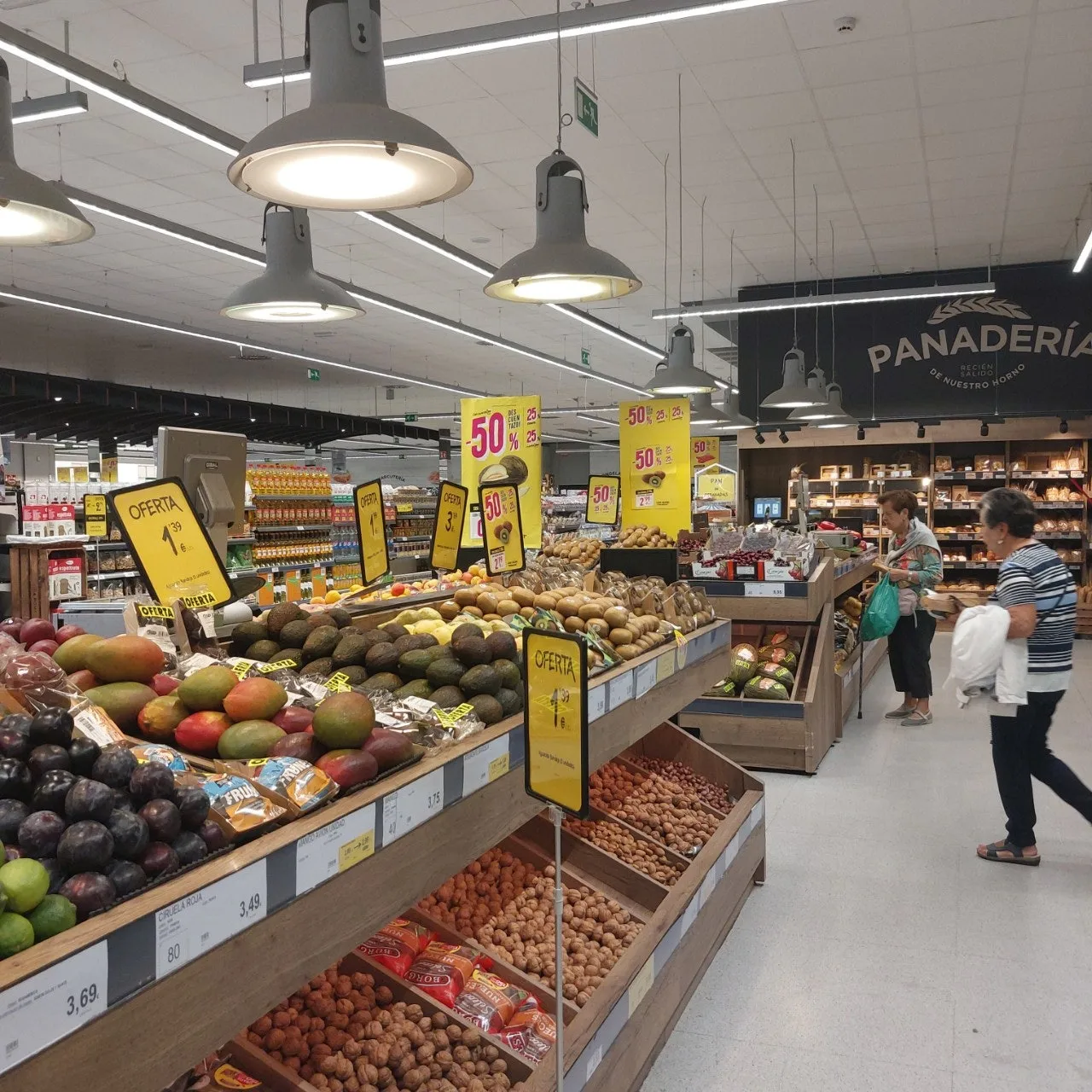 5_f76Ud018svc1xxvd4as1hmb9_bc1i52.jpg?type=e1920_std