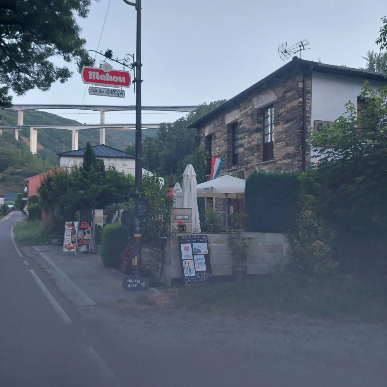 h_2a4Ud018svc1sg65j8q94fpx_bc1i52.jpg?type=e1920_std