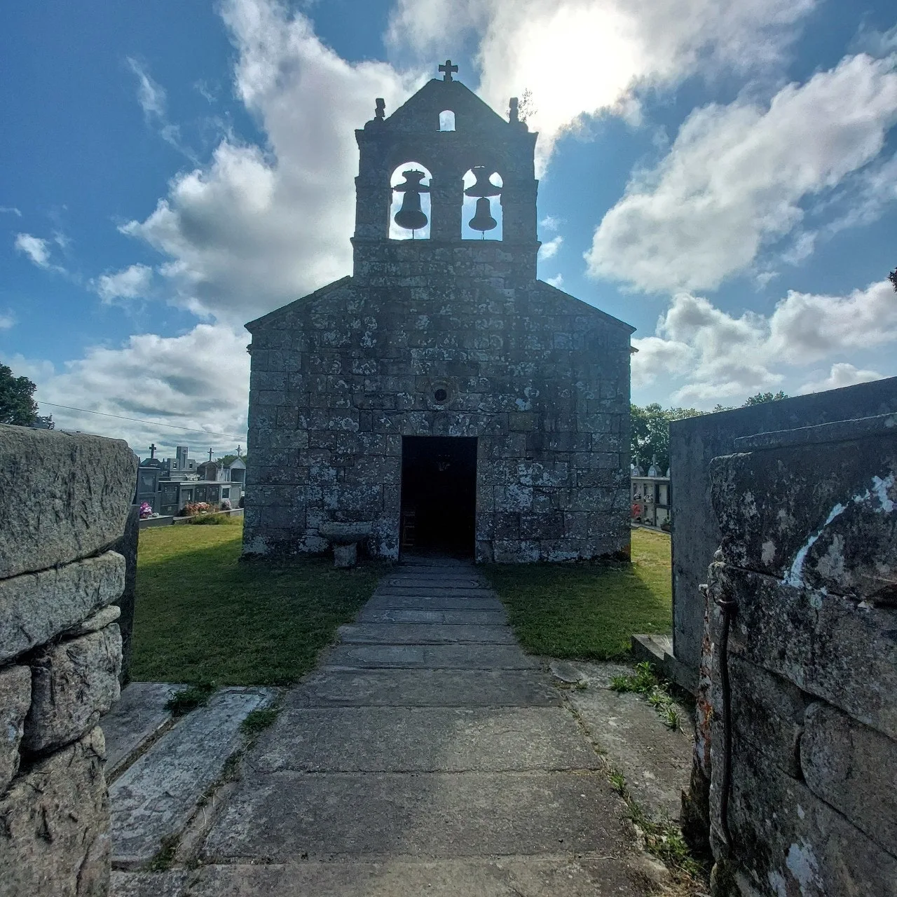 j_1hcUd018svc1750vhjqfaw0b_bc1i52.jpg?type=e1920_std