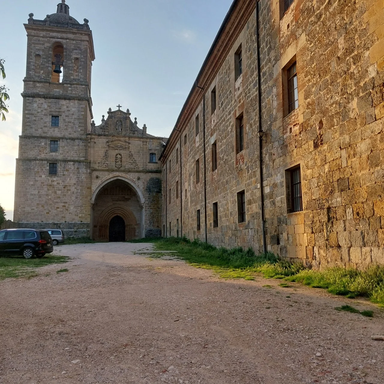 c_2e1Ud018svcq359caoxfeqj_bc1i52.jpg?type=e1920_std