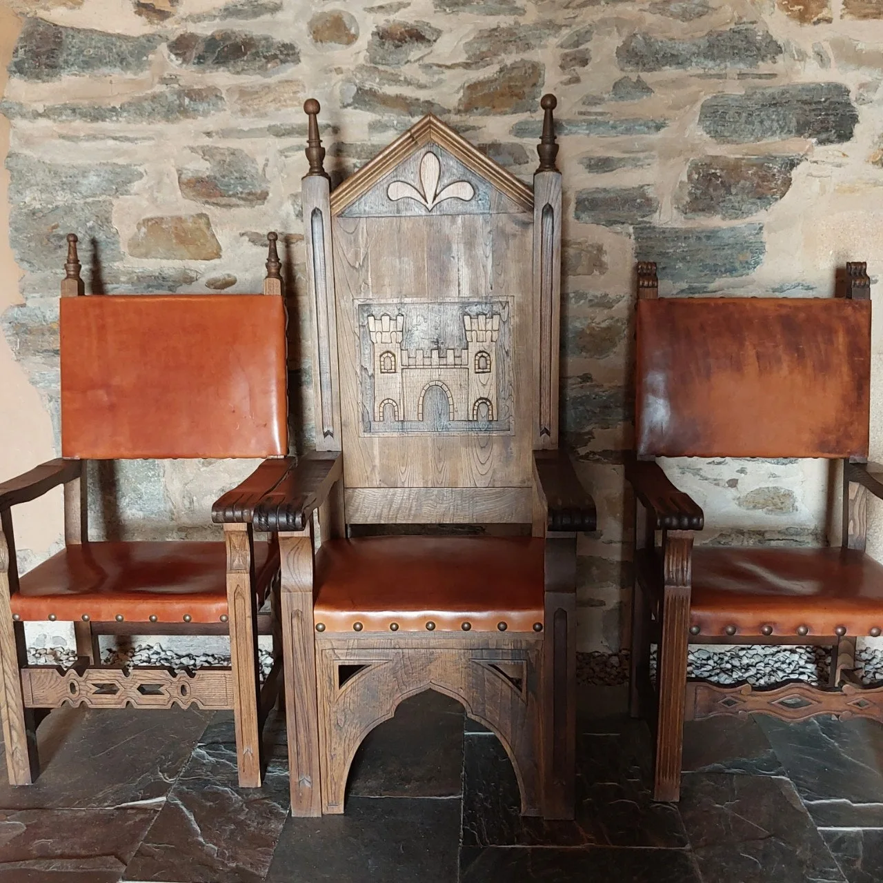 6_jabUd018svcarbc57omy8uy_bc1i52.jpg?type=e1920_std