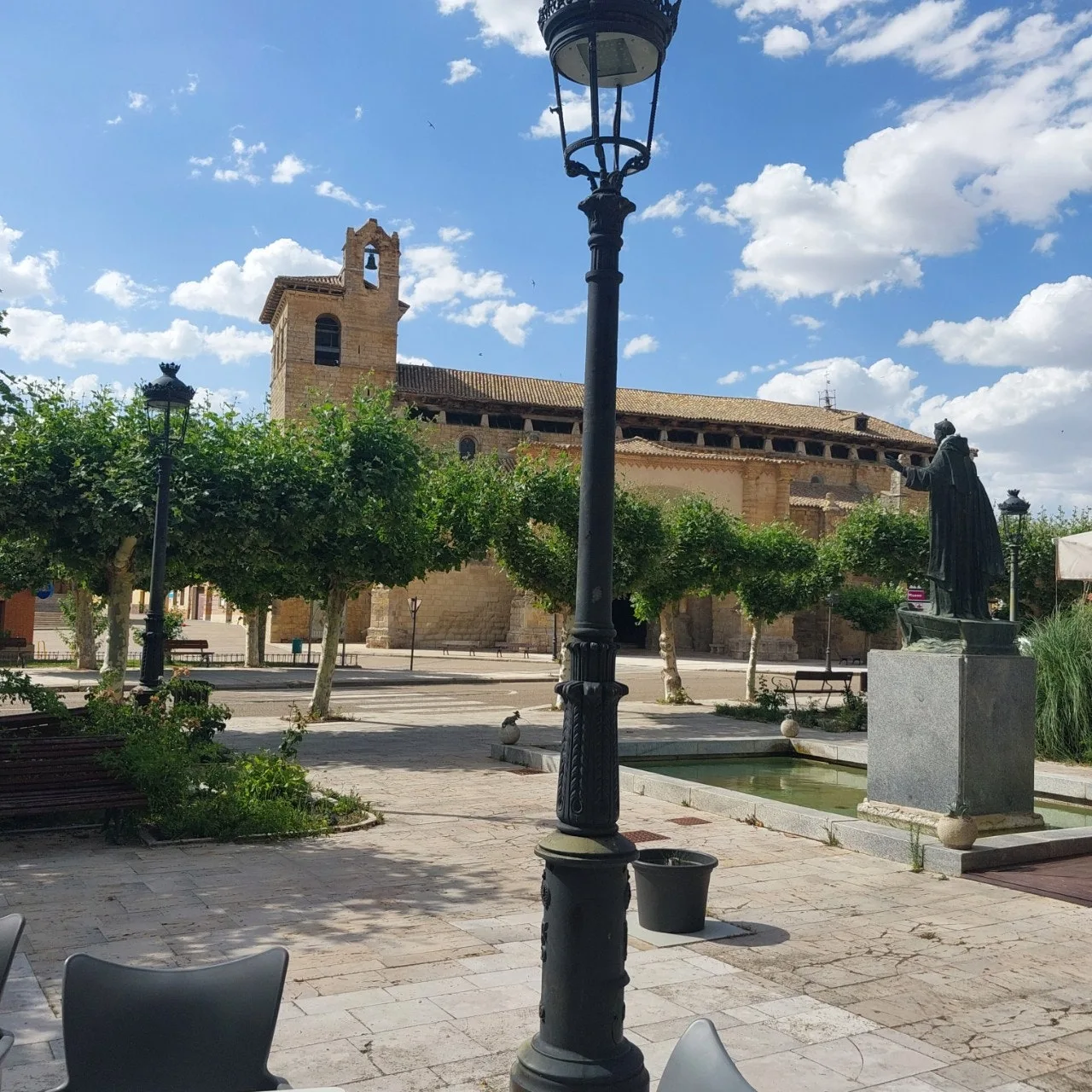 8_1gbUd018svckmfr0od20baz_bc1i52.jpg?type=e1920_std