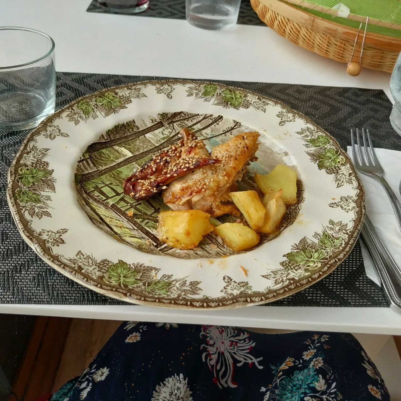 4_didUd018svc15hc3f584n98k_bc1i52.jpg?type=e1920_std