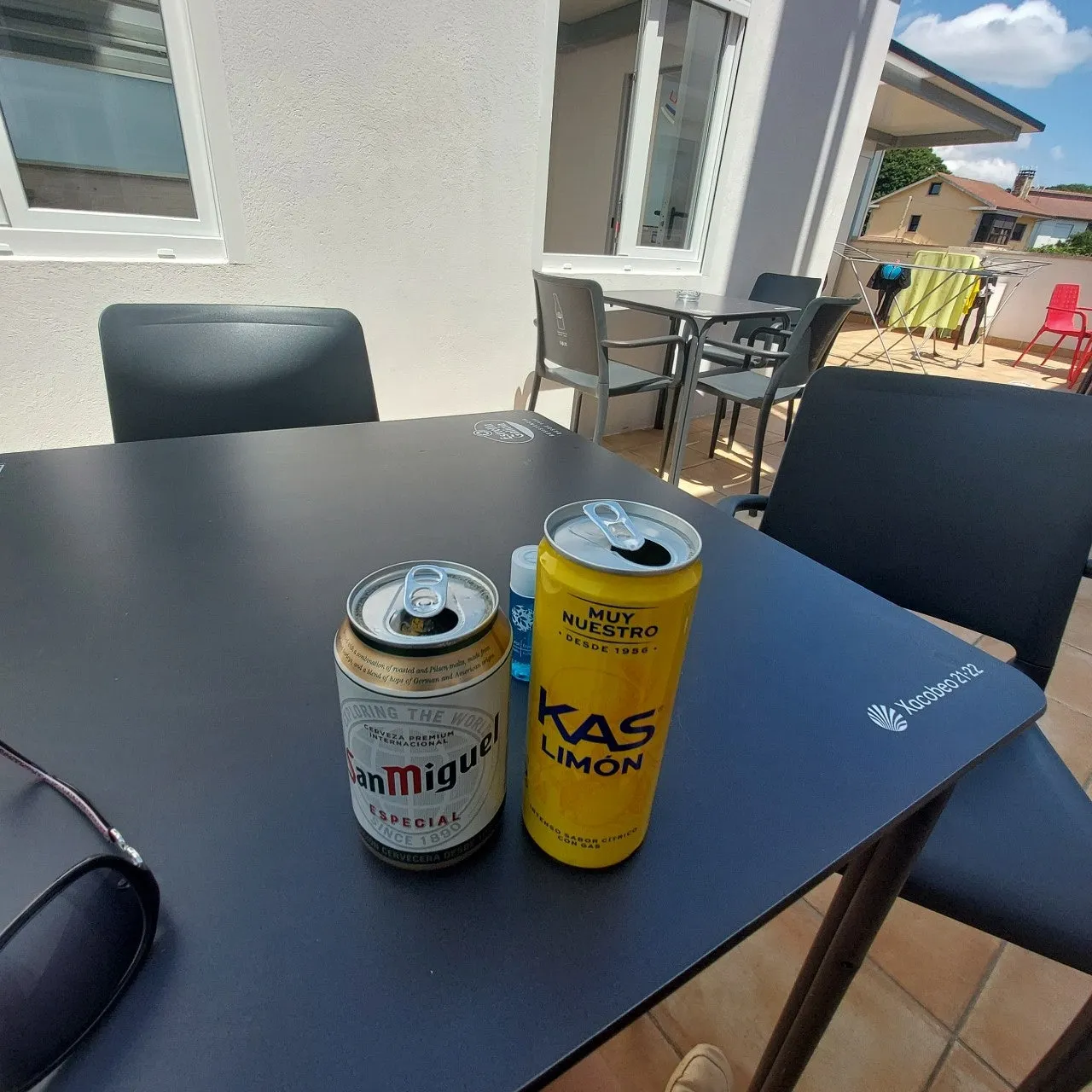 b_3hdUd018svc15tdm5jjljies_bc1i52.jpg?type=e1920_std