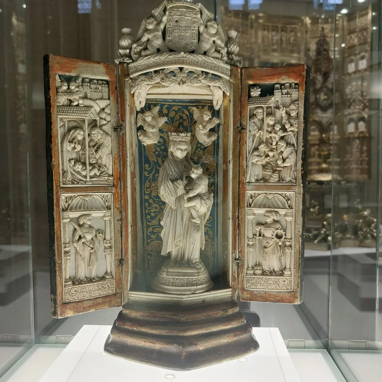 4_ffaUd018svc1vecgyio19y67_bc1i52.jpg?type=e1920_std