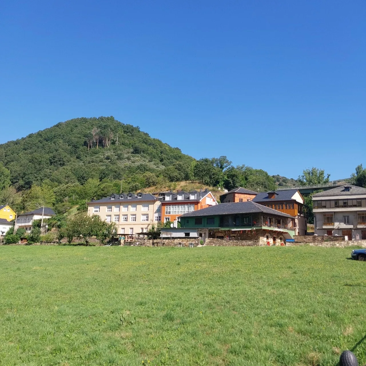 g_413Ud018svc1qzfdc24s0ktn_bc1i52.jpg?type=e1920_std