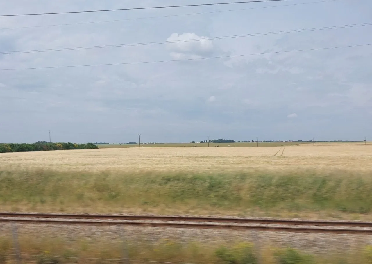 g_ah9Ud018svcm2t0l1ouyqro_bc1i52.jpg?type=e1920_std