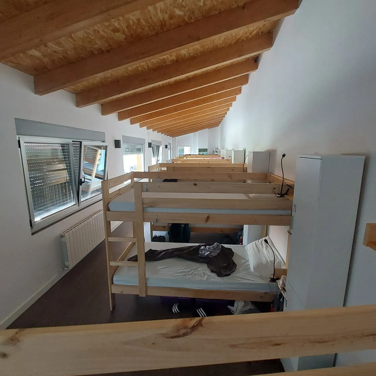 2_a92Ud018svcx878znq5lvy_bc1i52.jpg?type=e1920_std