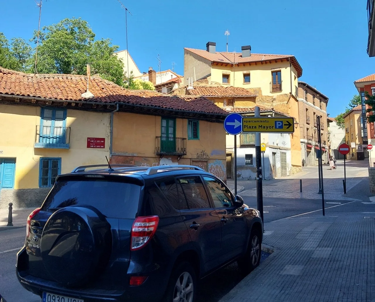 d_c2iUd018svc1tc5bz3wg9ix3_bc1i52.jpg?type=e1920_std