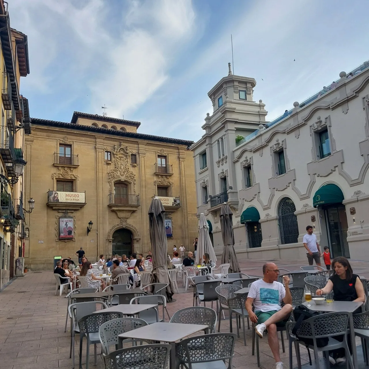 g_dcfUd018svc1r5bhs4olmc9v_bc1i52.jpg?type=e1920_std