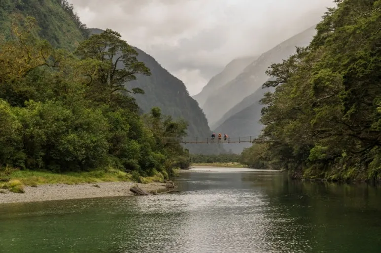 900%EF%BC%BFboatshed%EF%BC%8Dbridge%EF%BC%8D1.jpg?type=w773