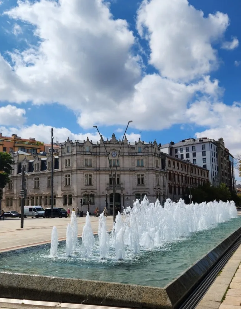 1727123785975.jpg?type=w773