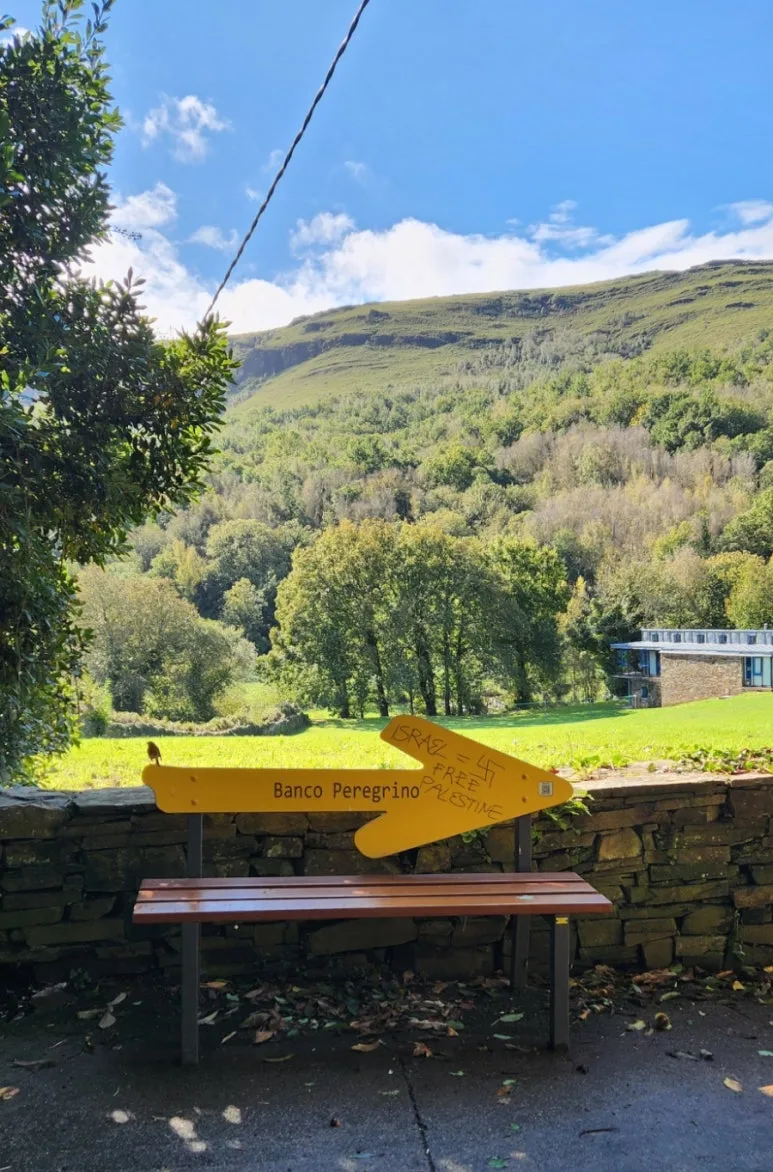 1728757383650.jpg?type=w773