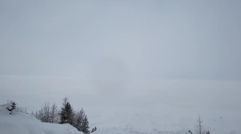 북부투어 절벽에서 본 수평선 모호호수.PNG