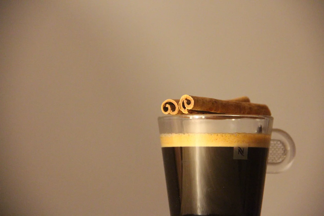 photo-1605468477177-c2e99b183299?ixlib=rb-1.2.1&amp;ixid=MnwxMjA3fDB8MHxwaG90by1wYWdlfHx8fGVufDB8fHx8&amp;auto=format&amp;fit=crop&amp;w=1000&amp;q=80