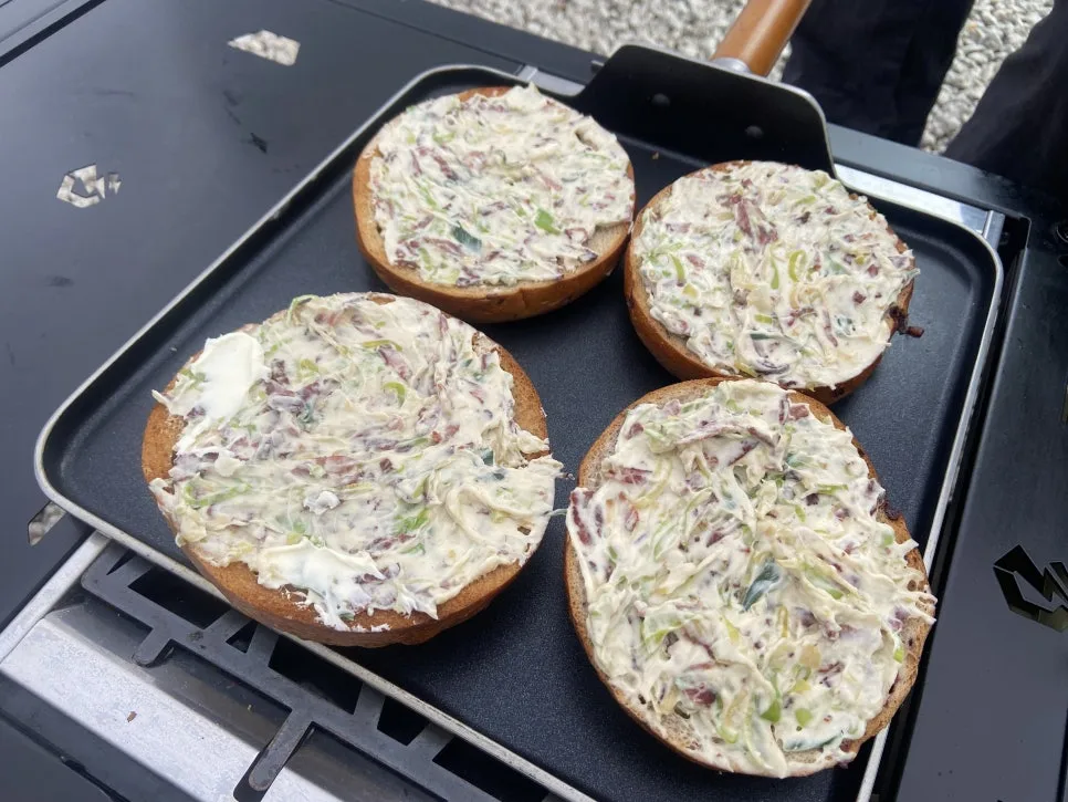 IMG_4706.JPEG?type=w966