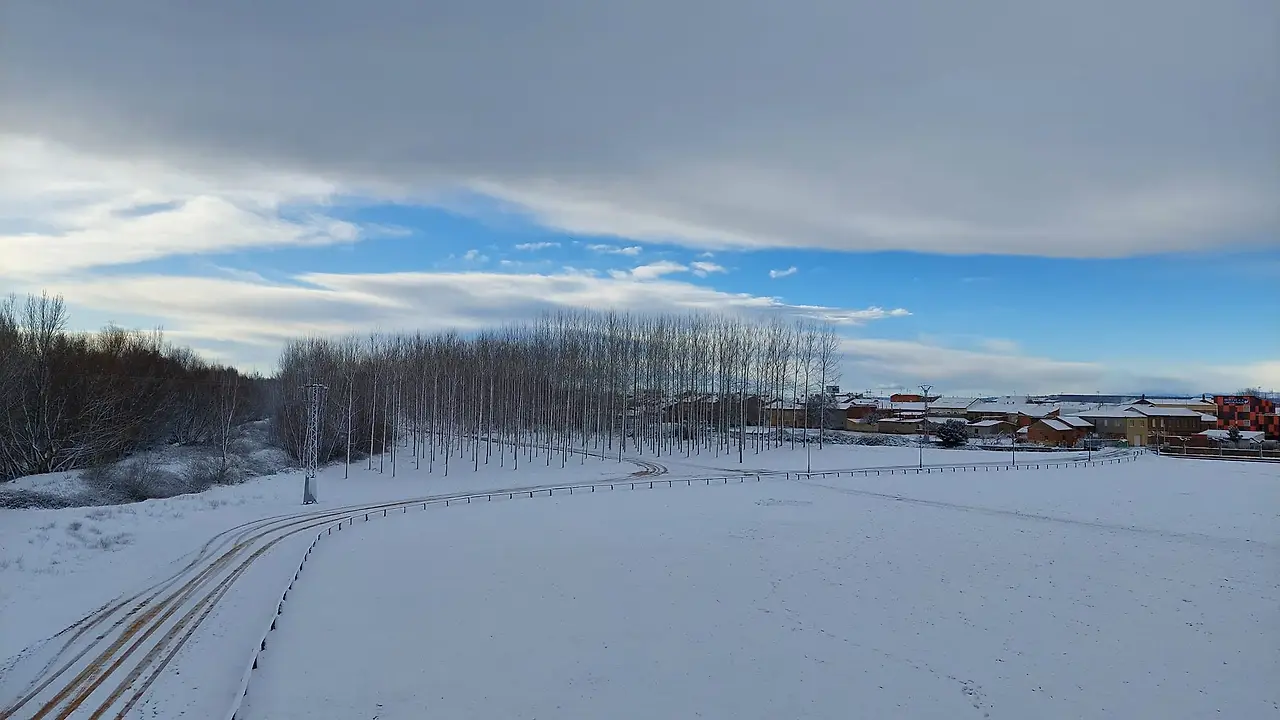 326054178_573868430919520_7520266163943062736_n.jpg?_nc_cat=103&ccb=1-7&_nc_sid=5614bc&_nc_ohc=gJTUh1ClQhUAX_dXTow&_nc_oc=AQk2xb_1PDZCkgHY_zmMIIt3gxJQon7Q4TonvlJWB23s7NiirpxDeW88C7VA6xXy71E&_nc_ht=scontent-ssn1-1.xx&oh=00_AfAOzpE7WomDGnq0IzjdSn0kOmtuD3guexmOB7rqx1D4JA&oe=64F5415D