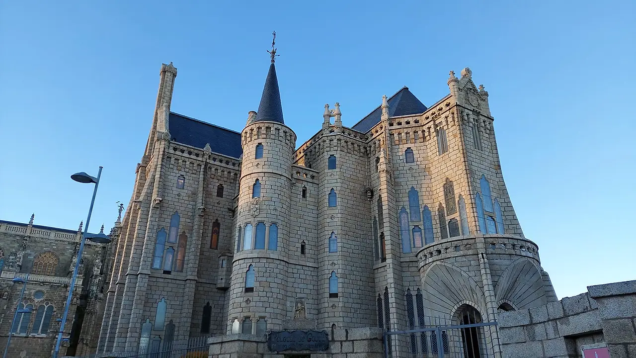 325896928_474595424869407_4715671592469063620_n.jpg?_nc_cat=110&ccb=1-7&_nc_sid=5614bc&_nc_ohc=ZJIJeMqKR0sAX86NqXY&_nc_ht=scontent-ssn1-1.xx&oh=00_AfBAwxiE3ns_HtU3ZjJgt8DLQbzsZatAfTAF8US7_Wp6Uw&oe=64F63065