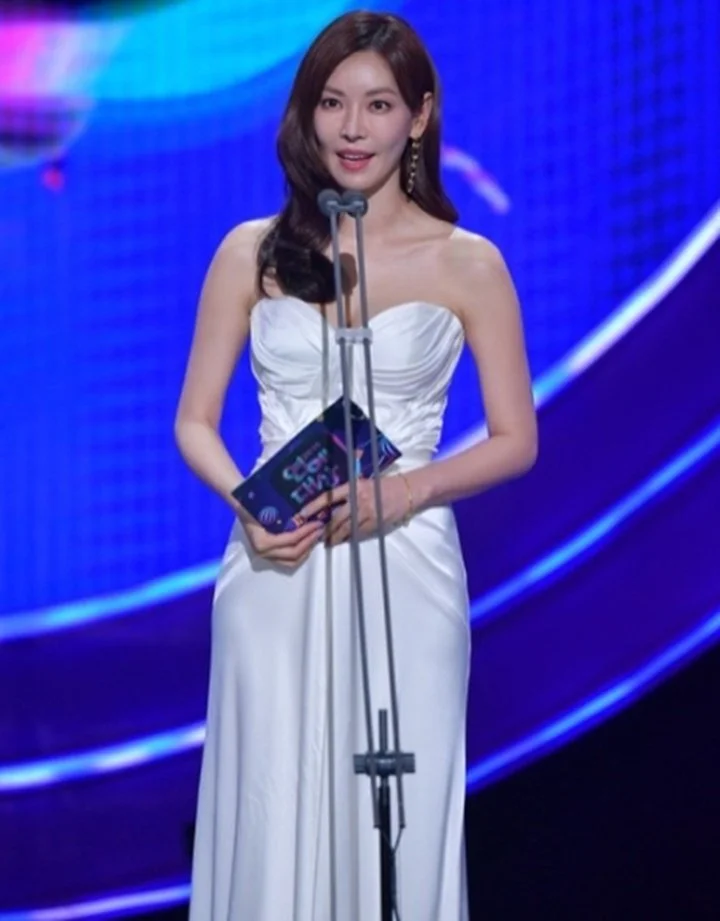 %EA%B9%80%EC%86%8C%EC%97%B0.jpg?type=w1200