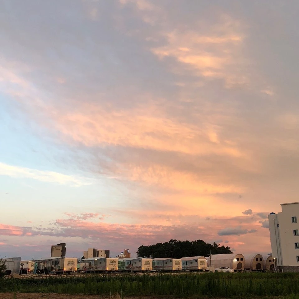 엄마 저를 안쓰러워하지 마세요.jpeg