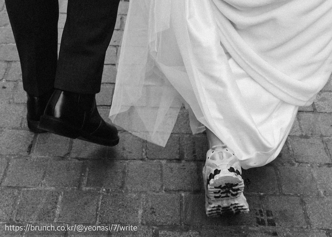 DSC00449-2Yeonha and Jordan Engagement PhotosYeonha and Jordan Engagement Photos.JPG