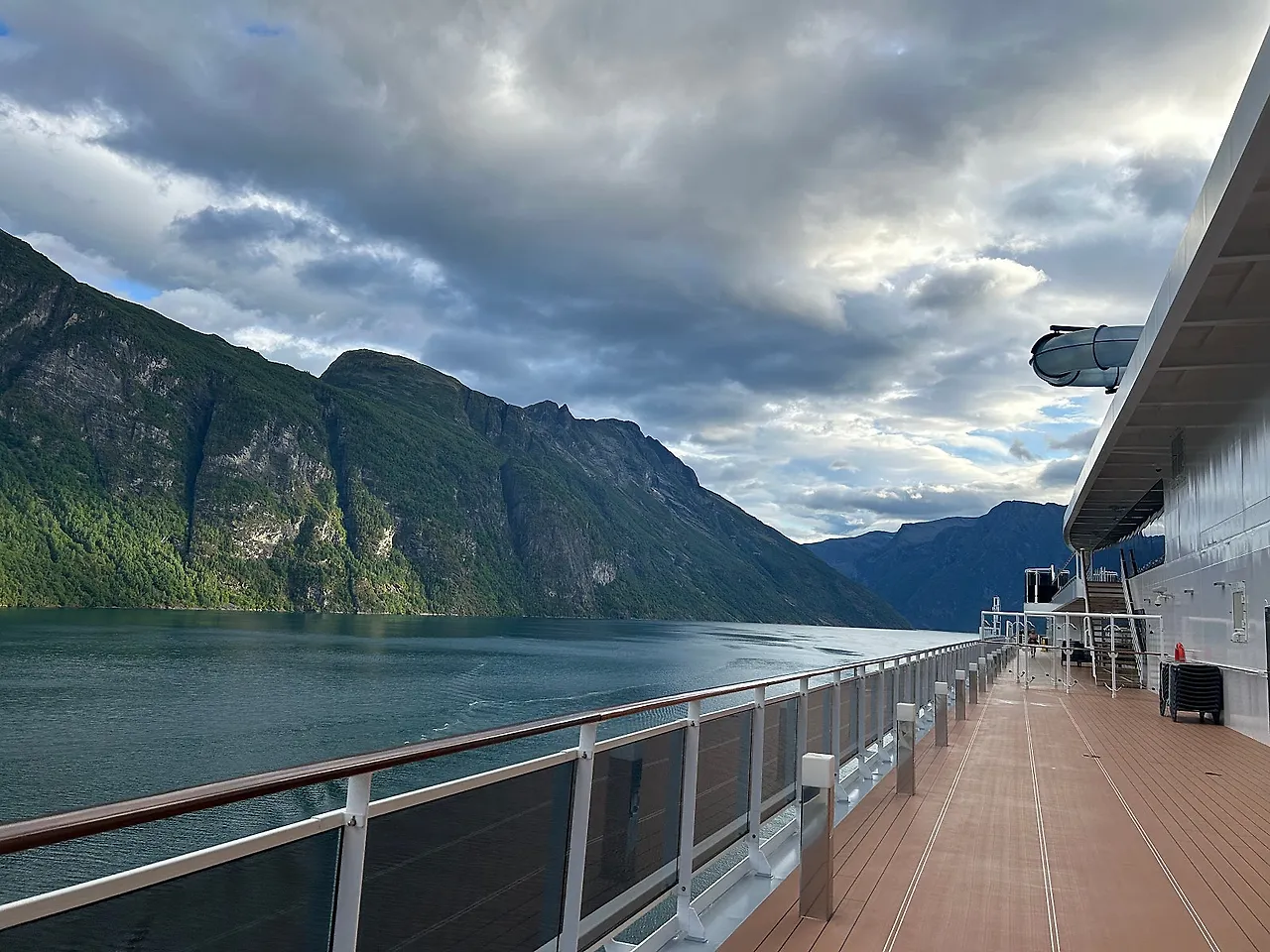 IMG%EF%BC%BF8285.jpg?type=w1600