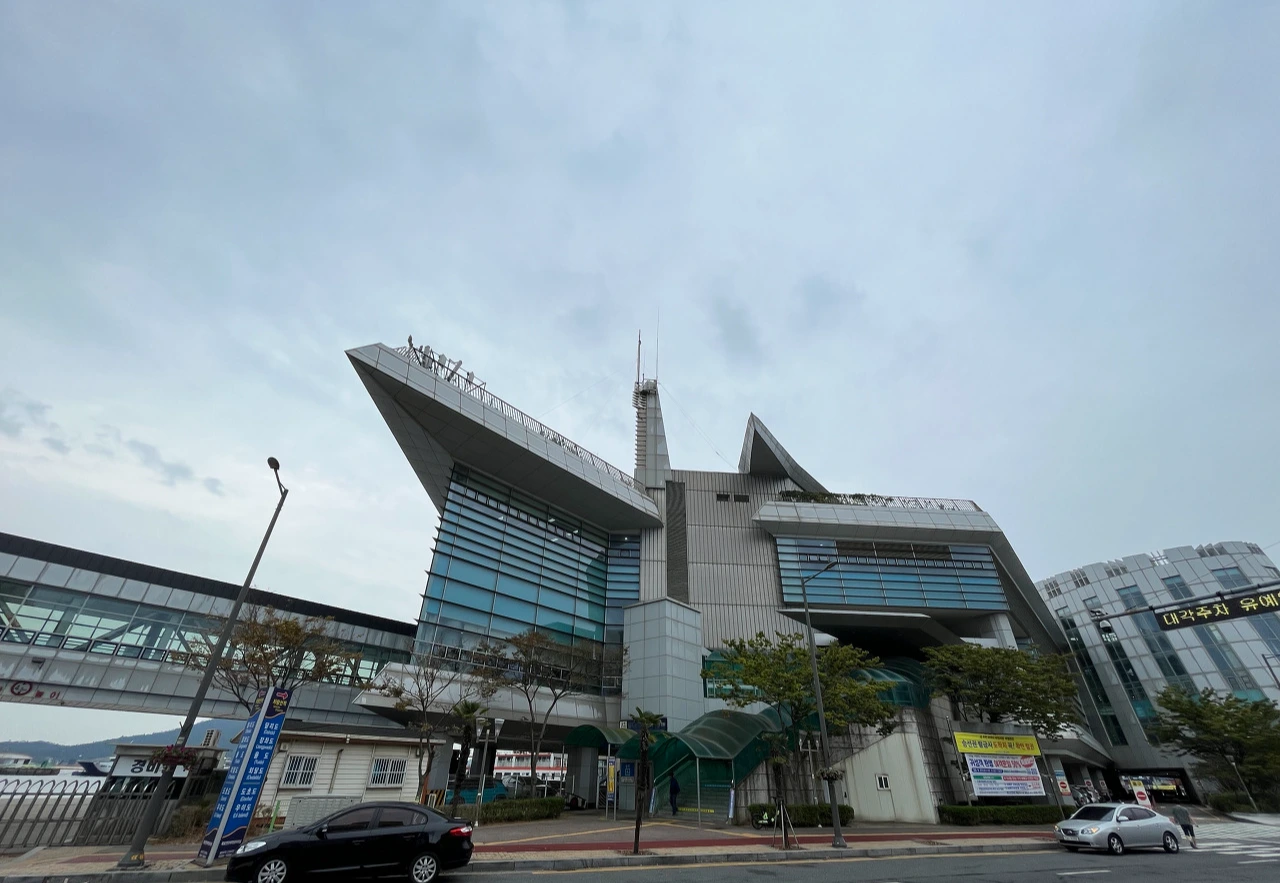 목포연안여객선터미널.HEIC