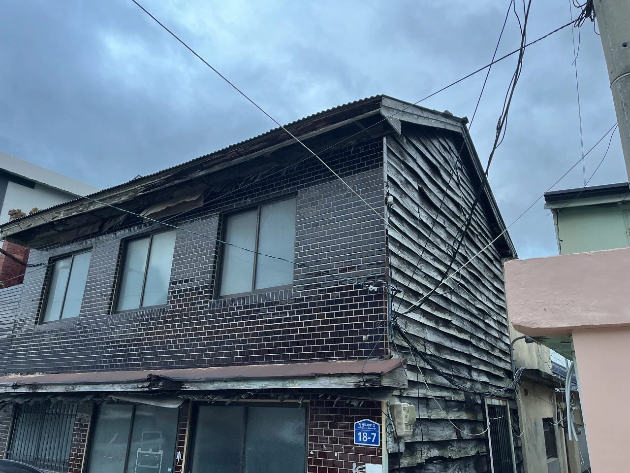 화장을 지워1.HEIC