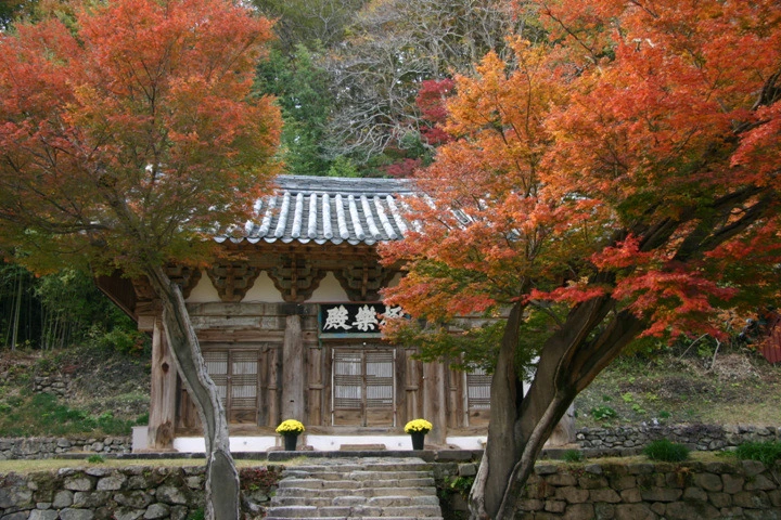 1a73c1e6791b8e545abdb243758813ce36edcbc6