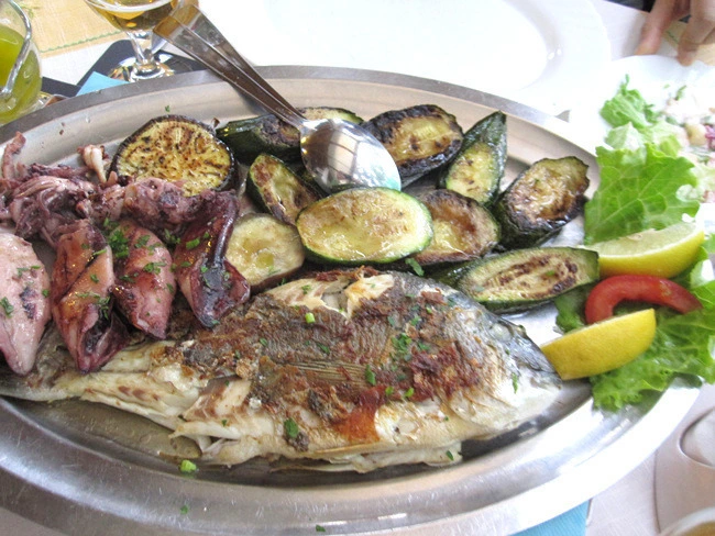 40402df229c8fad9016bef2c68ffbca5b2633b84