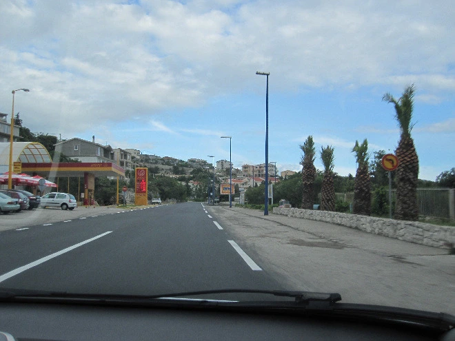 d42b60b487b3957411e97f86a8e9f59d3f2ccf0e