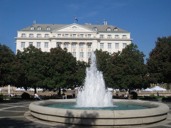 10f88c73cc3f7a8281ec7ba4ac29445b0072919a