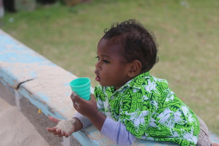 76ad7bbe408e3463c1ebb5ead7982d4d73d65795