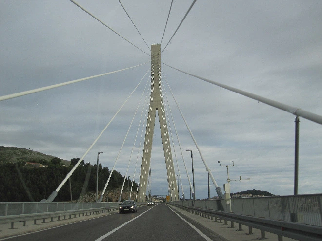 5ef01b36afe5c1abbfef455aa82575b3dfe9f043