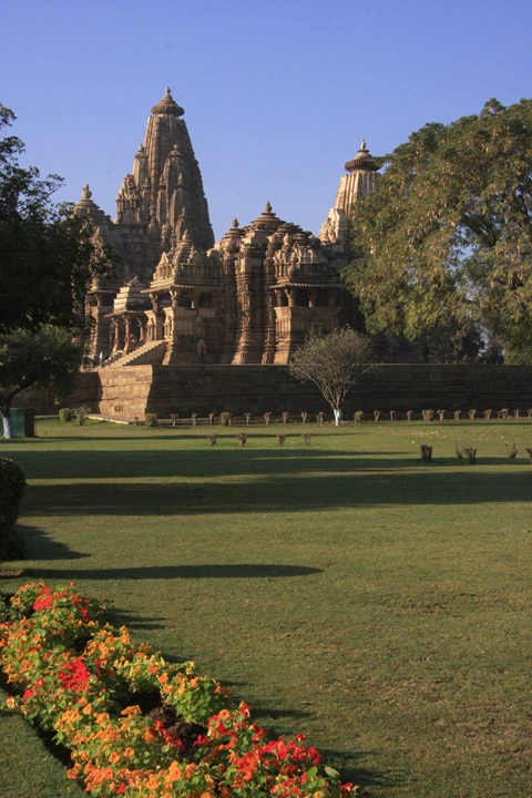 fa55cfb583dd4a5bd7c65b3dba355cc2380d5f42