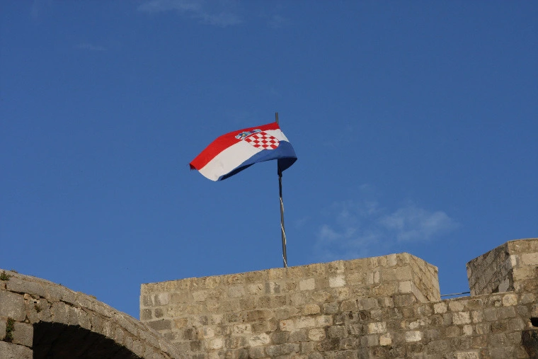 d53378c5957870d4c6a0679fc090f762d8583c7f