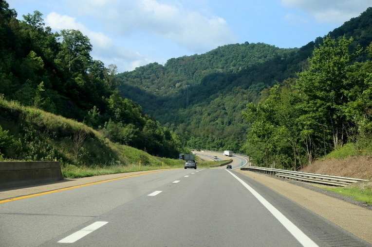 b6cba4448faddd40c659ba4fed3d70802175e305