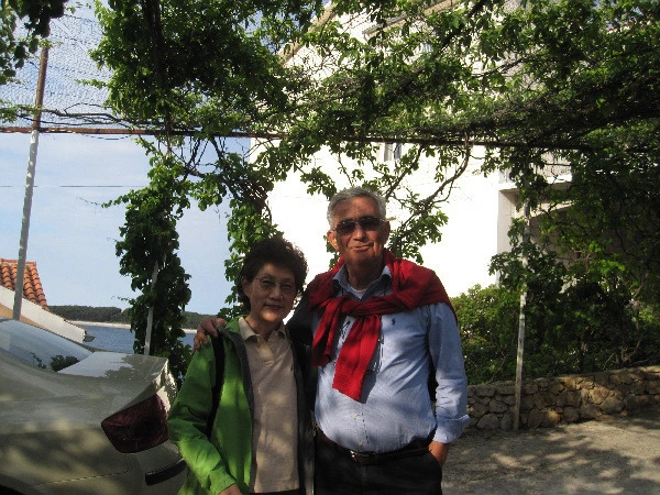 da96fce56dcb58f8939a4cbd4f651f60db8dbb81