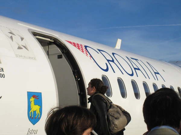 1e347c28476f8edace7afe5298835526120bb3f2