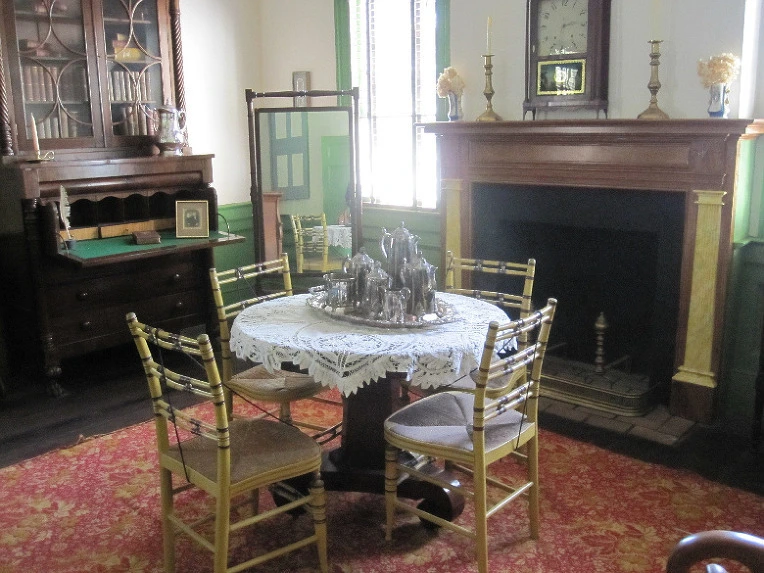 ddcbaec54cd49240e2c37d0388e2f84b22d99bd1