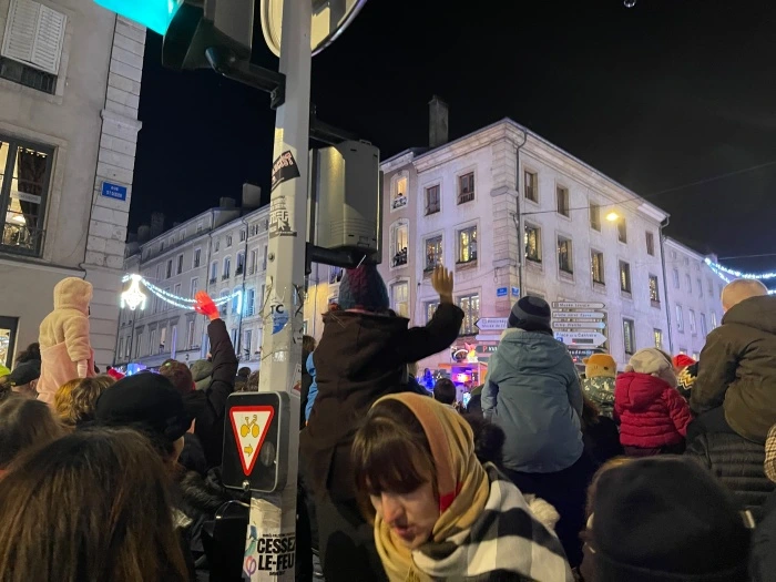 img.jpg?credential=yqXZFxpELC7KVnFOS48ylbz2pIh7yKj8&expires=1769871599&allow_ip=&allow_referer=&signature=%2BDI4J9m6HHVwoEj%2B%2BHtRM%2FnEvLw%3D